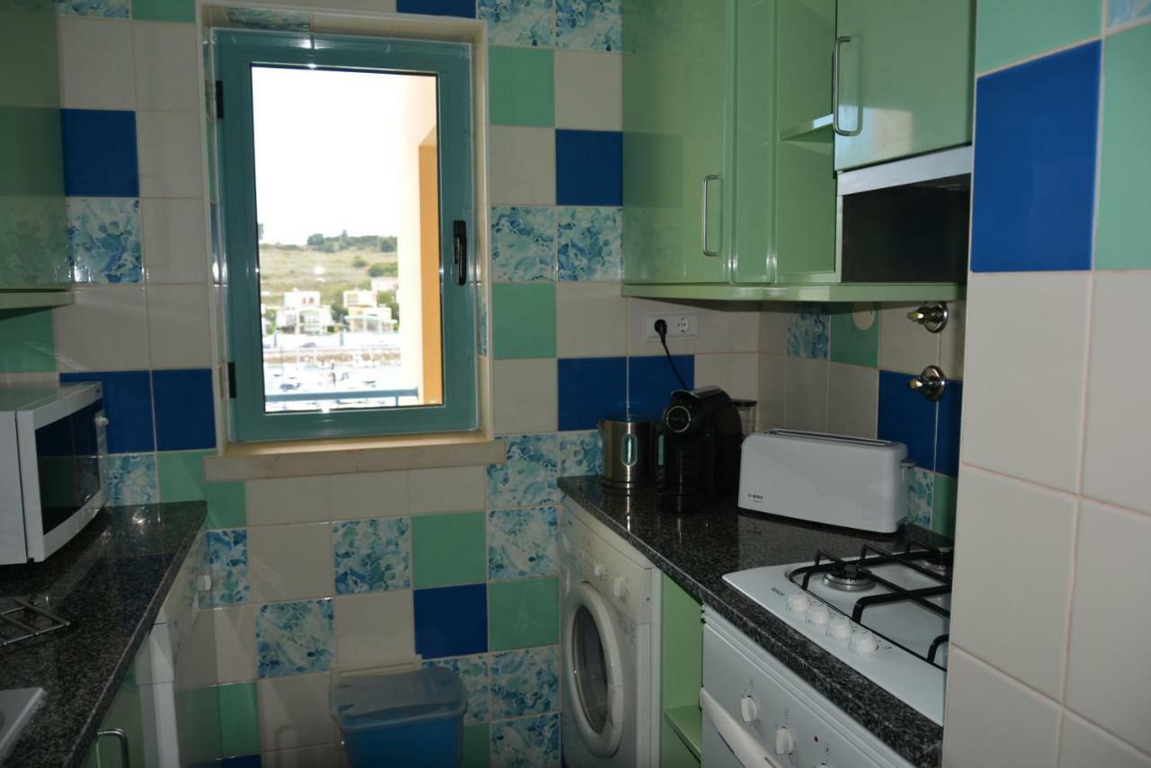 Stunning Apartment With Marina Views البوفيرا المظهر الخارجي الصورة