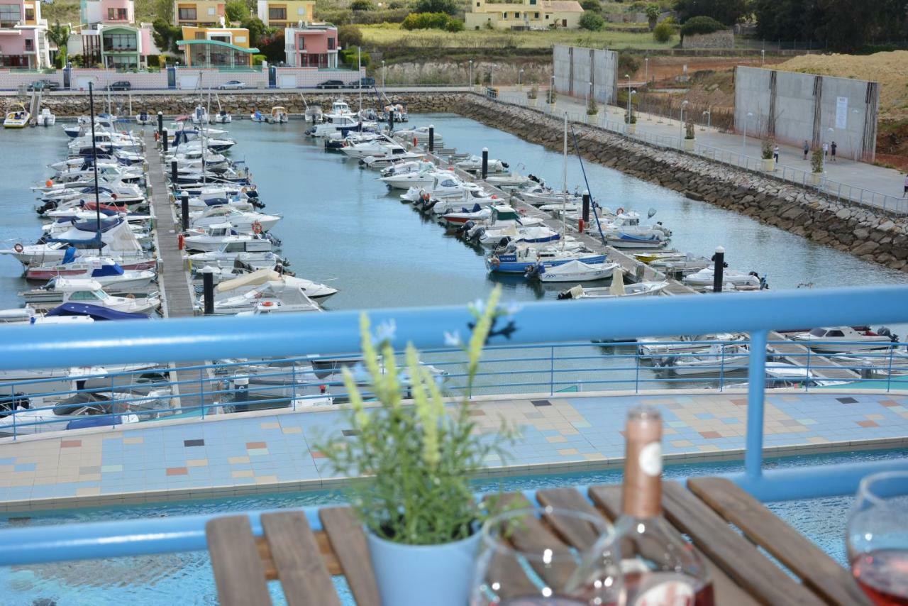 Stunning Apartment With Marina Views البوفيرا المظهر الخارجي الصورة