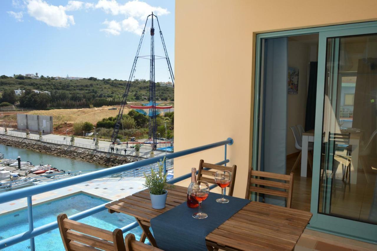 Stunning Apartment With Marina Views البوفيرا المظهر الخارجي الصورة